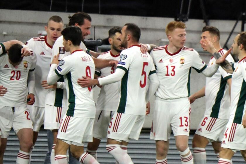 Magyar-lengyel 3-3 az első vb-selejtezőn