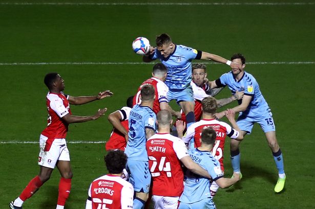 A Coventry jutott egy kis levegőhöz a kiesési derbi után
