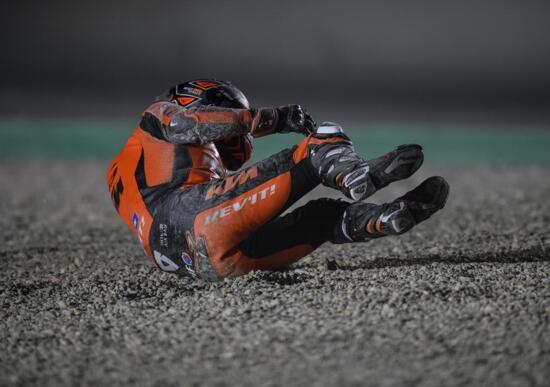 Danilo Petrucci csak otthon jött rá, kiugrott a válla Katarban