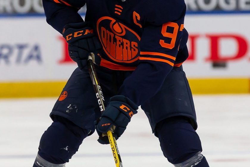 Connor McDavid elérte a százpontos álomhatárt