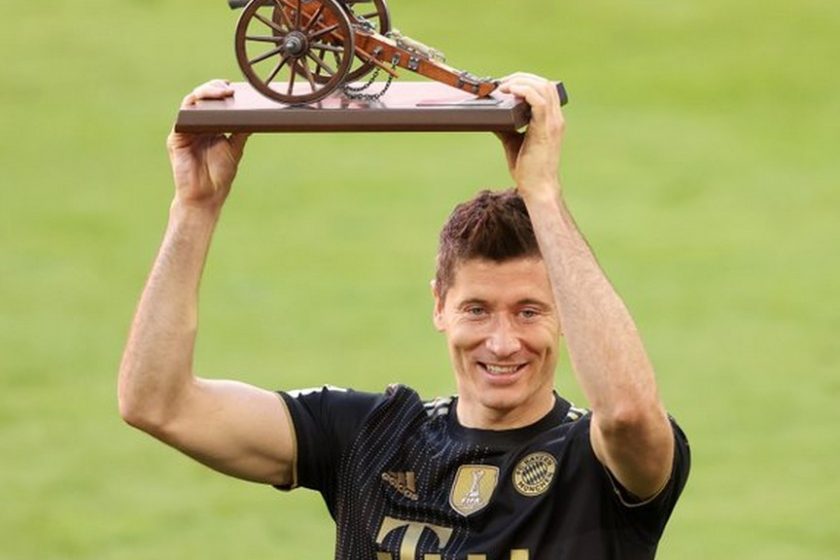 Lewandowski megdöntötte Gerd Müller rekordját