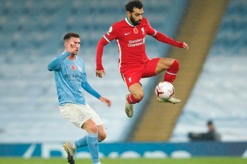 Heti félmillió fontért maradna a Liverpoolnál Szalah