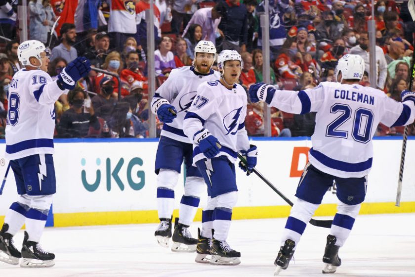 Már kettővel megy a címvédő Tampa Bay Lightning