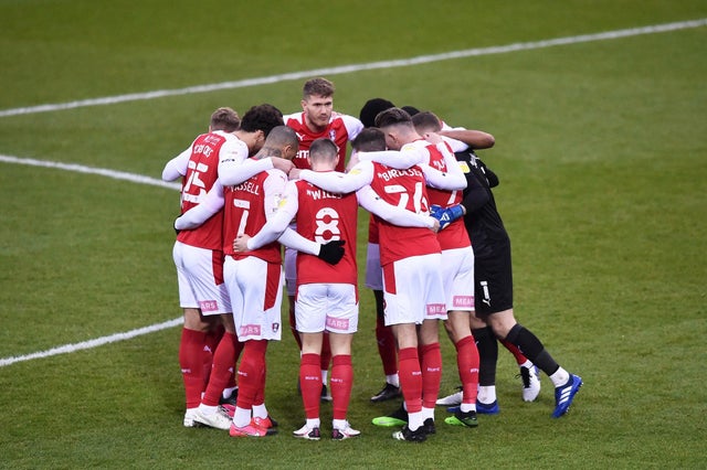 Nagy Rotherham-esély, élőben egyenesedik ki a tabella az ARENA4-en