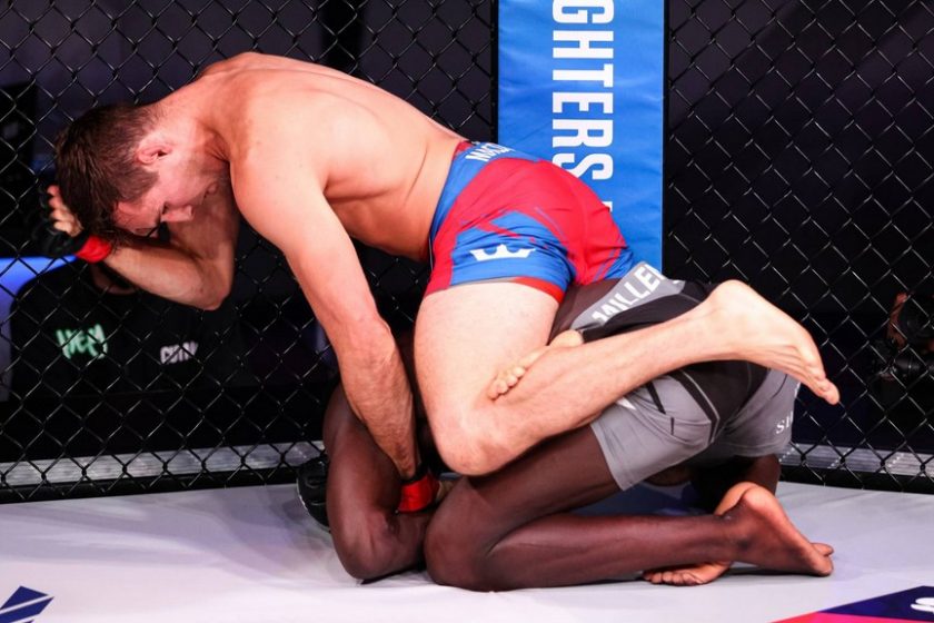 Már a rájátszás a tét a Professional Fighters League-ben