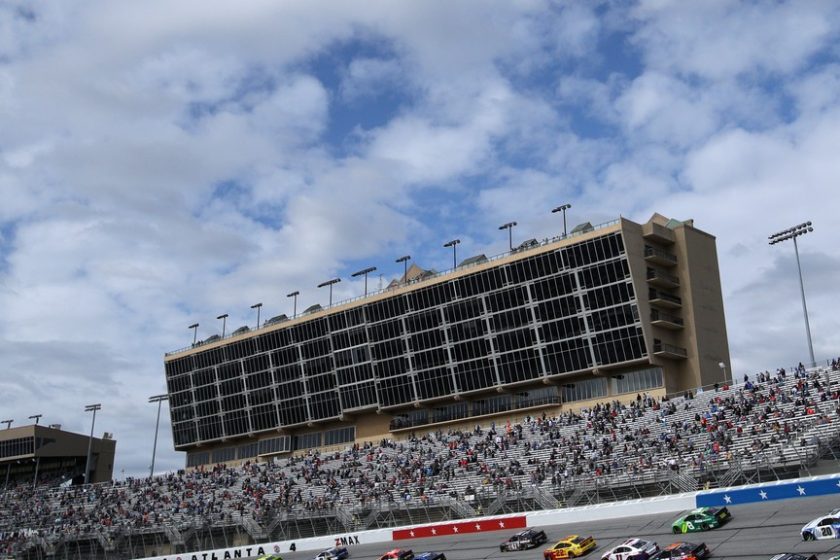 NASCAR, MotoGP és salakmotor a hétvégi kínálat