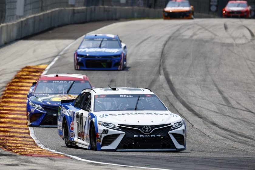 Vasárnap 65 év után tér vissza a NASCAR a Road Americára