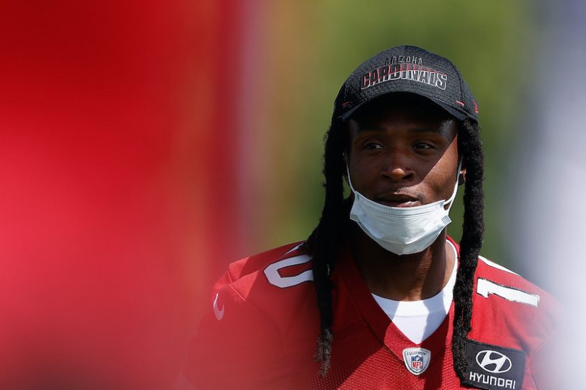 Az NFL szinte kötelezővé tette az oltást, a játékosok börtönben érzik magukat