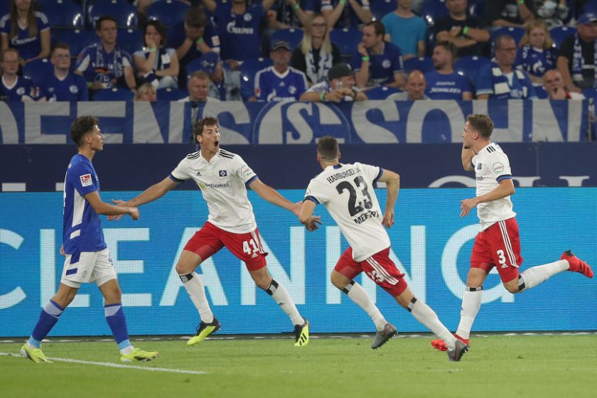 Fordítással indult a Bundesliga II.: Schalke-Hamburg 1-3
