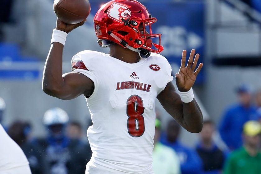 Lamar Jackson szobrot kap Louisville-ben