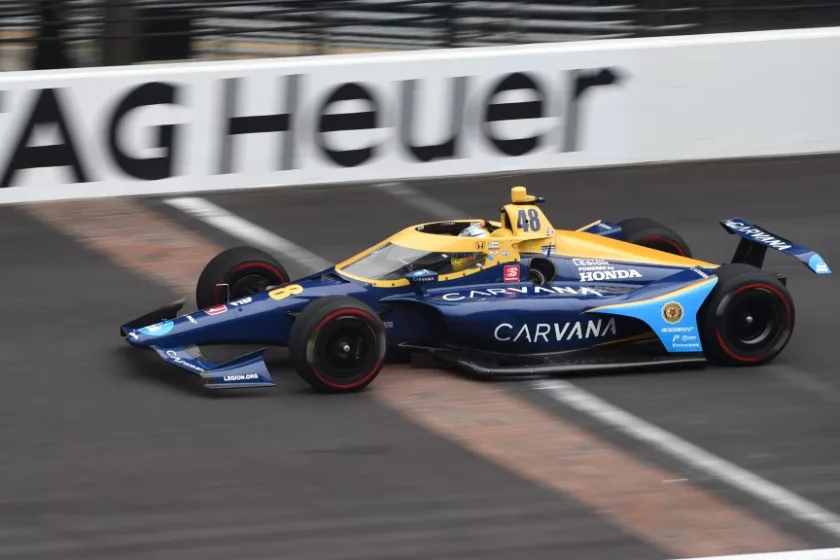 Jimmie Johnson egy jó bor mellett dönt, indul-e superspeedway-eken