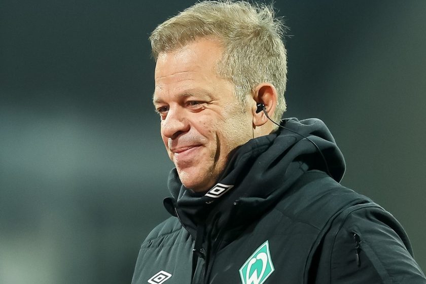 Hamis oltási papírja miatt lemondott a Werder Bremen vezetőedzője