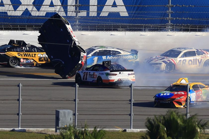 Borulással végződött Daytona legnagyobb balesete