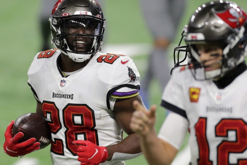 Fournette marad a Buccaneersnél