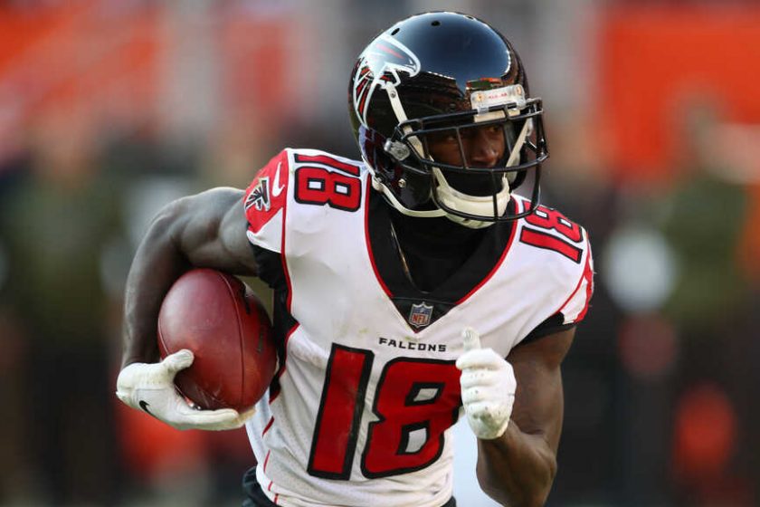NFL-meccsekre fogadott, felfüggesztették a Falcons elkapóját