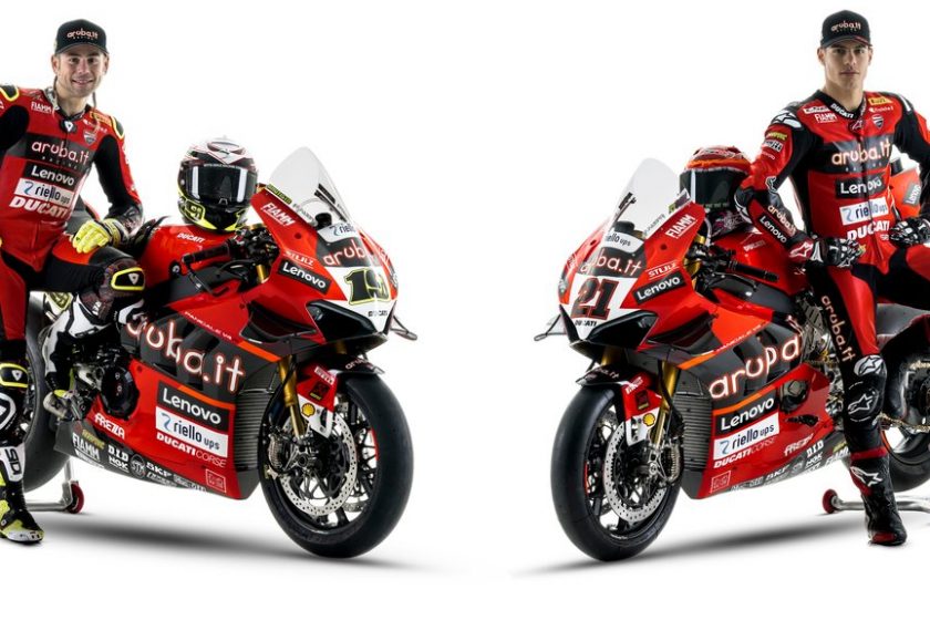 Bemutatkozott a Superbike-ban a gyári Ducati
