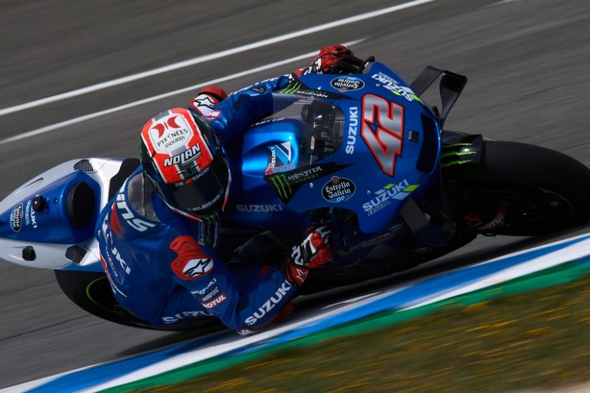 Alex Rins volt leggyorsabb a királykategória első gyakorlásán