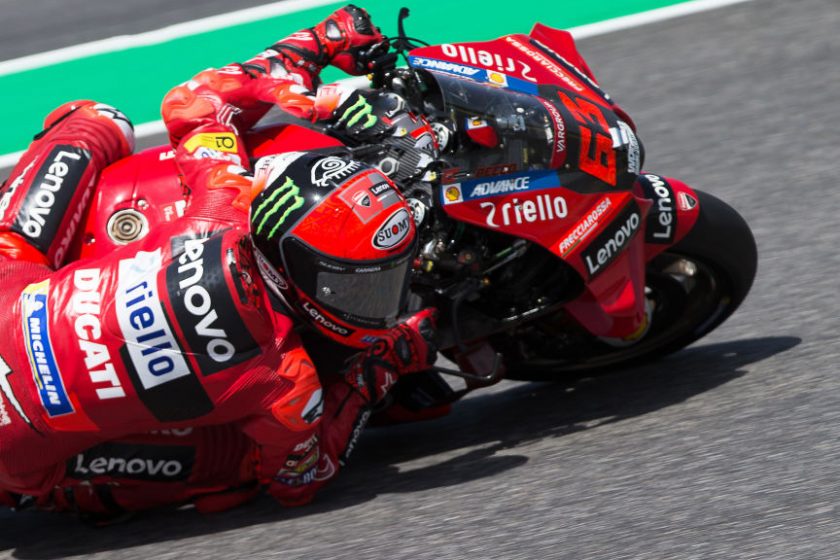 Pecco Bagnaia győzött hazai versenyén