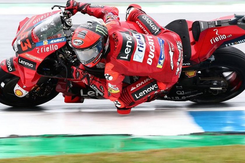 Bagnaia volt a leggyorsabb pénteken Assenben