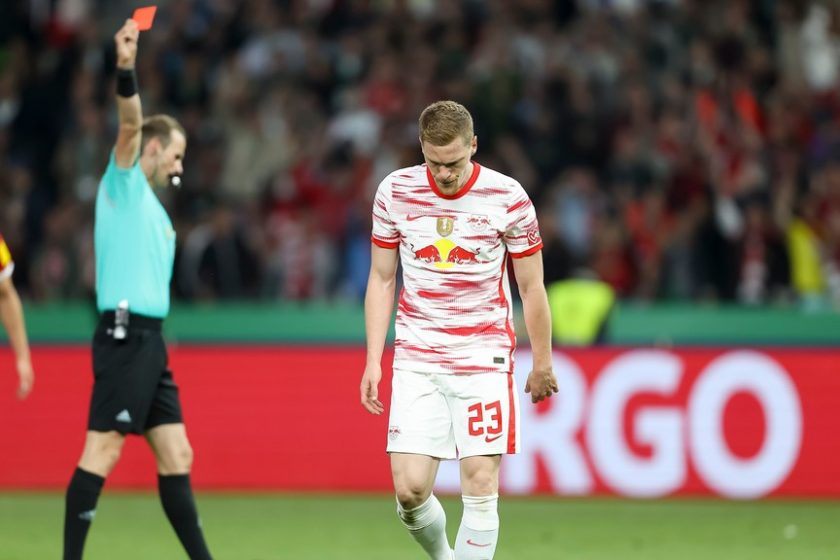 Hosszabbított a Leipzig német válogatott védője