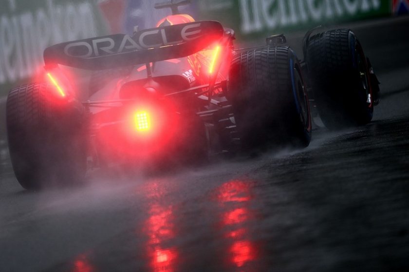 Verstappené a pole Kanadában
