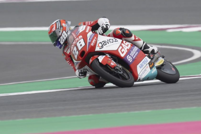 Izan Guevara győzött a Moto3-ban Barcelonában