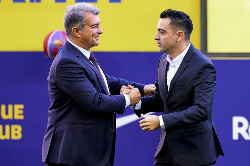 Ki nem találja, kit akar leigazoltatni Xavi a Barca-elnök Laportával