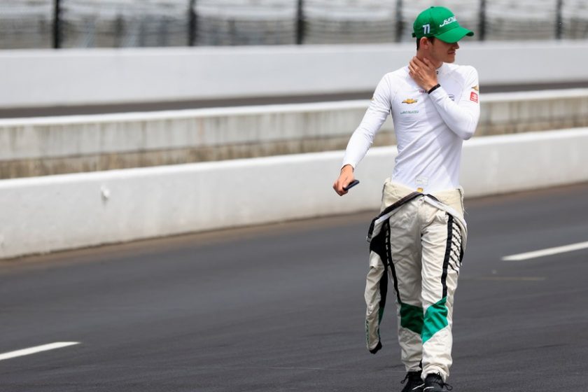 Callum Ilott szerződést hosszabbított