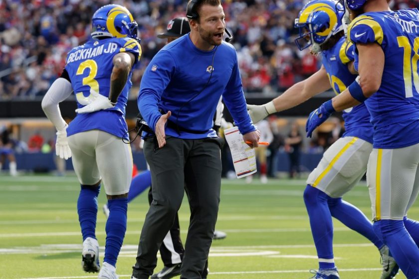 Sean McVay marad a bajnoknál