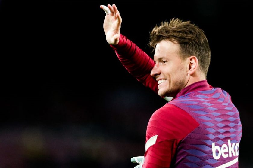 Angliába igazolt a Barca kapusa