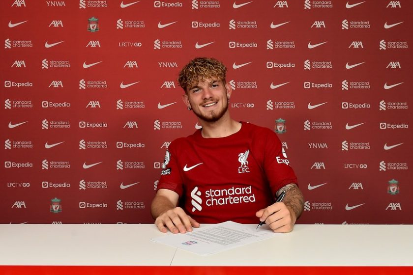 Hosszabbított a legnagyobb liverpooli tehetség