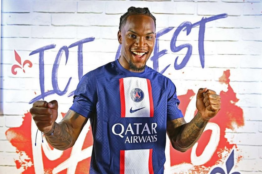Renato Sanches a PSG-hez szerződött