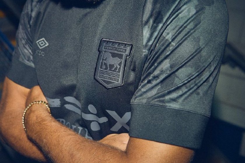 Ed Sheeran tervezte az Ipswich Town mezét