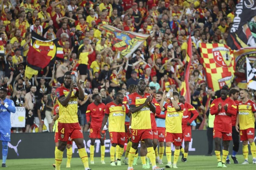 Behúzta meccsét a Lens és vezeti a tabellát