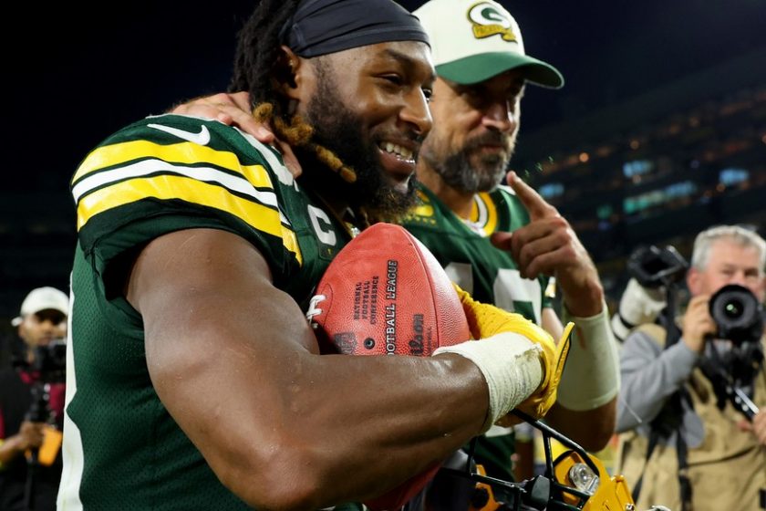 Brady megtörte rossz sorozatát, Rodgers hozta a kötelezőt