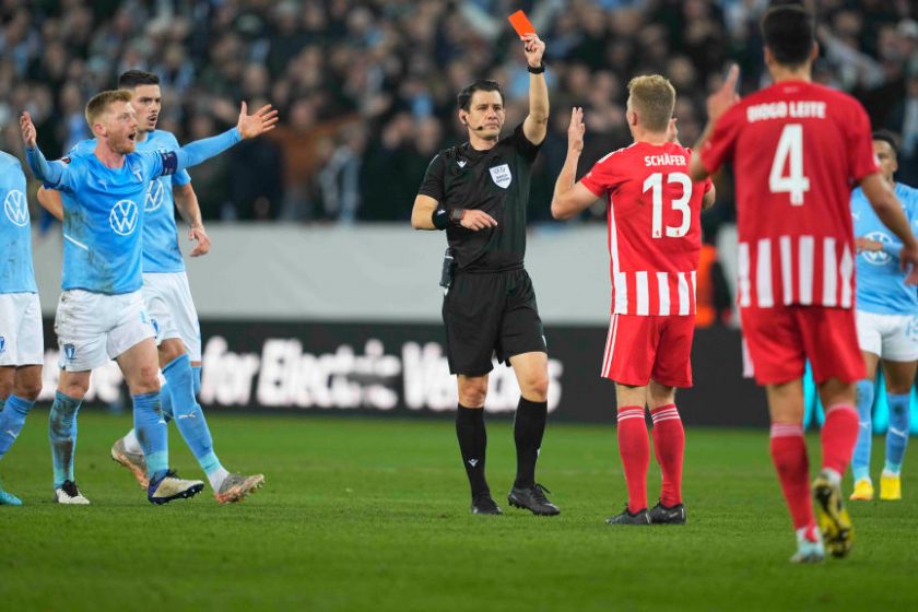 Schäfert kiállították, a meccs egy időre félbeszakadt, de nyert az Union Berlin
