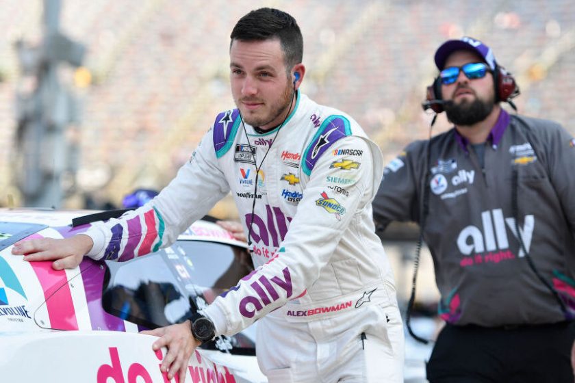 Alex Bowman kihagyja a hétvégi futamot is