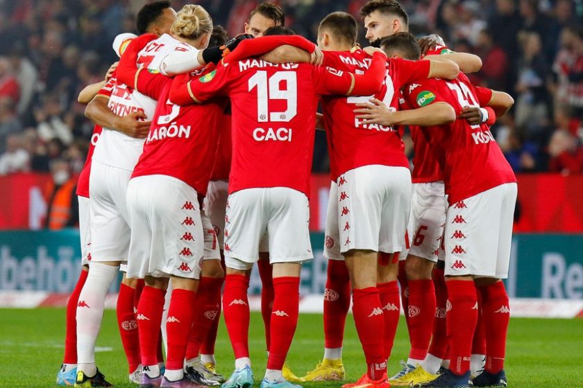 Hengerelt a Mainz