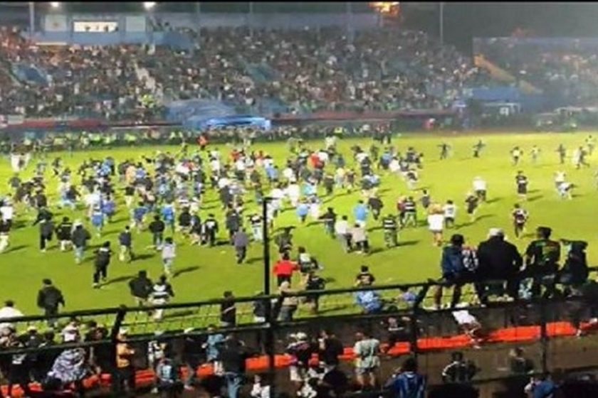 Futballtragédia Indonéziában