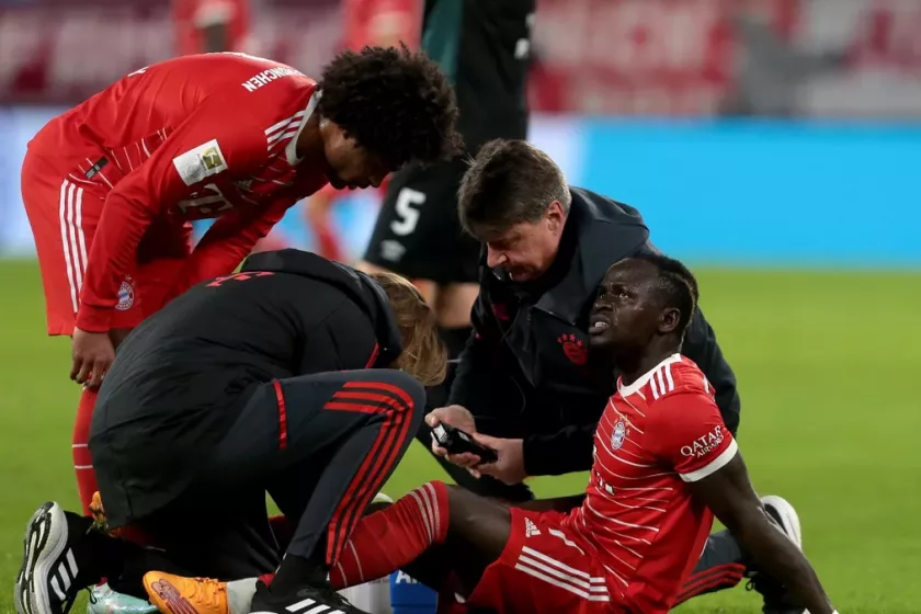 Manét sérülés miatt le kellett cserélni. Veszélyben a vb-je?