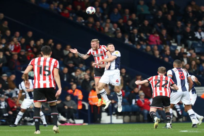 Carrick és Corberán is vereséggel kezdett