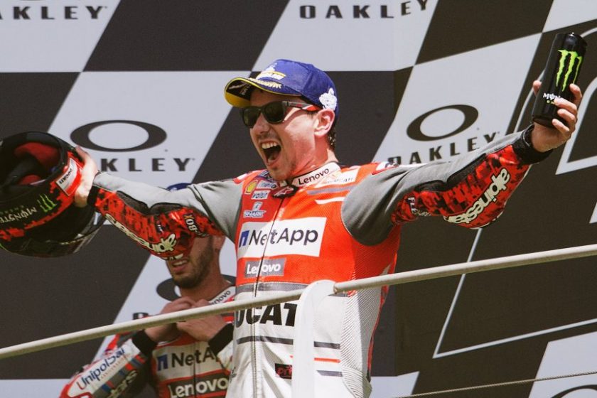11 és fél millió eurós bírságot úszott meg Jorge Lorenzo