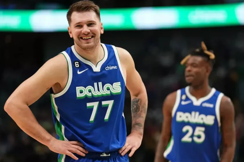 60-21-10-es tripla duplás csúcsot ért el Luka Doncic