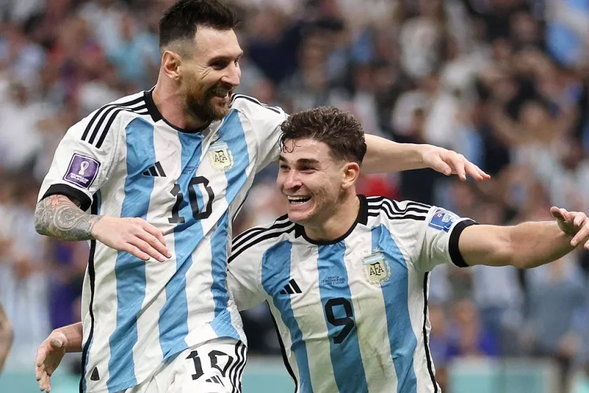 Argentína a vb első döntőse: 3 gól Horvátország ellen