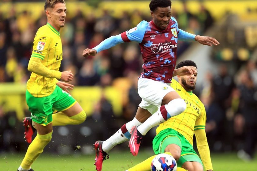 Tovább robog a feljutás felé a Burnley