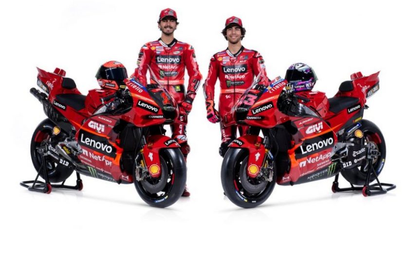 Wayne Rainey nagy ducatis belharcra számít
