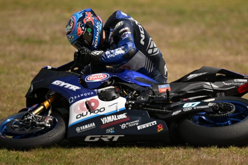 Vírusfertőzéssel került kórházba a Superbike-versenyző