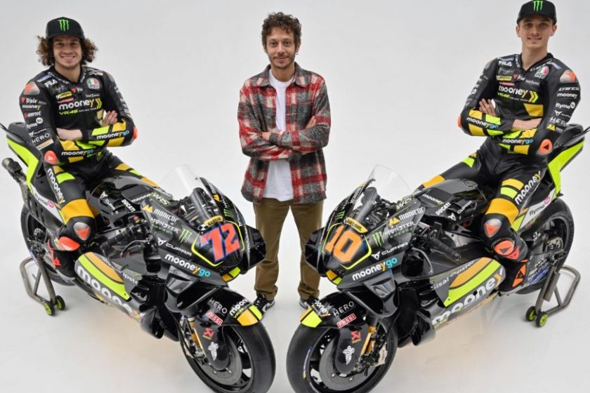 Fekete motorokkal támad idén Valentino Rossi csapata