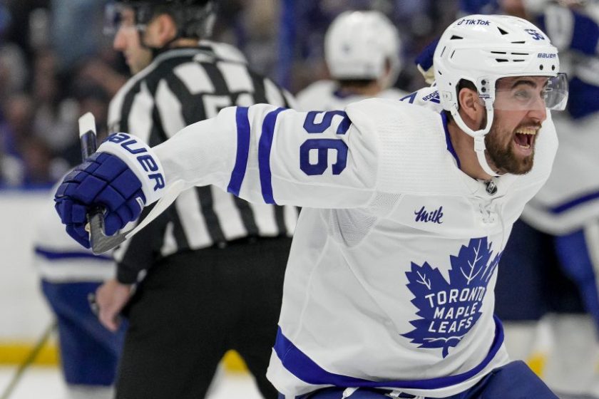 Továbbment a Maple Leafs és az Oilers, egyenlített a Rangers