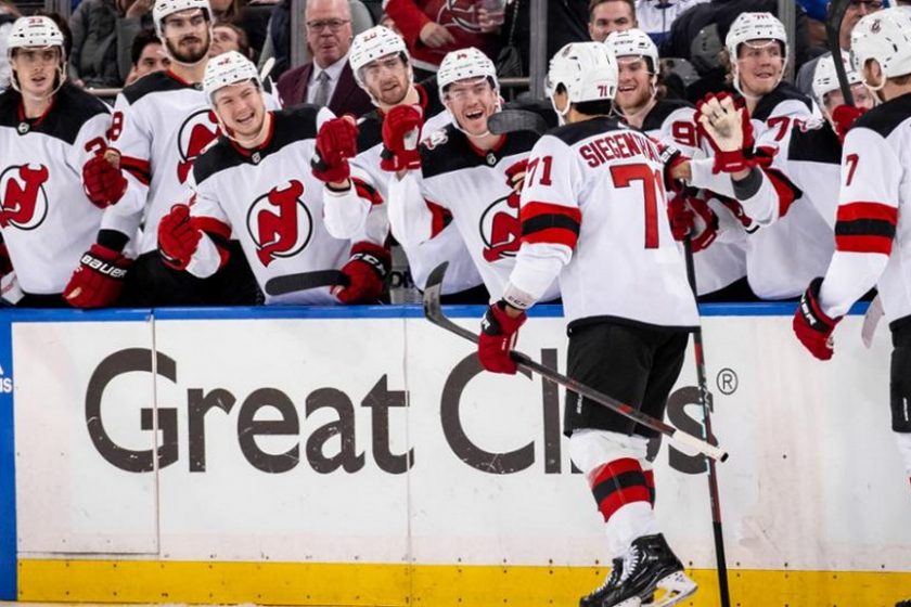Egyenlített a Devils és a Kraken